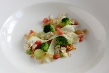 vegán vegetáriánus brokkoli karalábé füge fügeecet fehérbor hagyma lekvár hagymalekvár pörkölt földimogyoró mogyoró